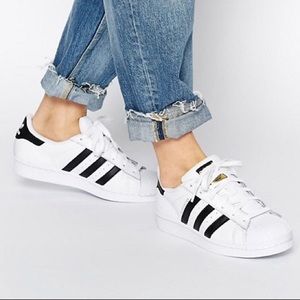 ADIDAS SUPERSTAR